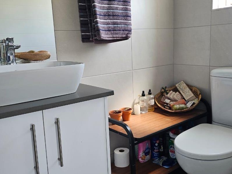 3 Bedroom Property for Sale in Somerset Forest Western Cape